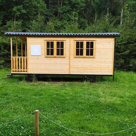 Maringotka Hotel Tábor Eksteriør billede